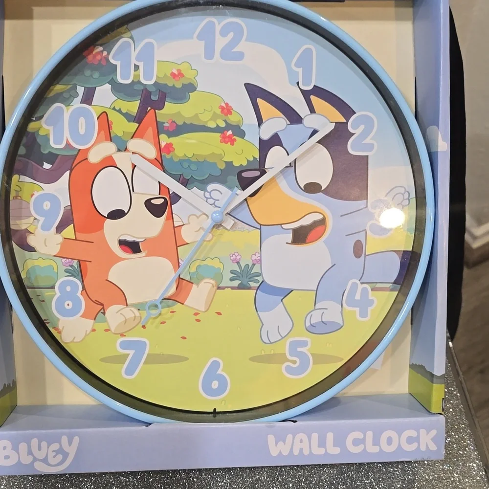 Bluey & Bingo Analog Wall Clock